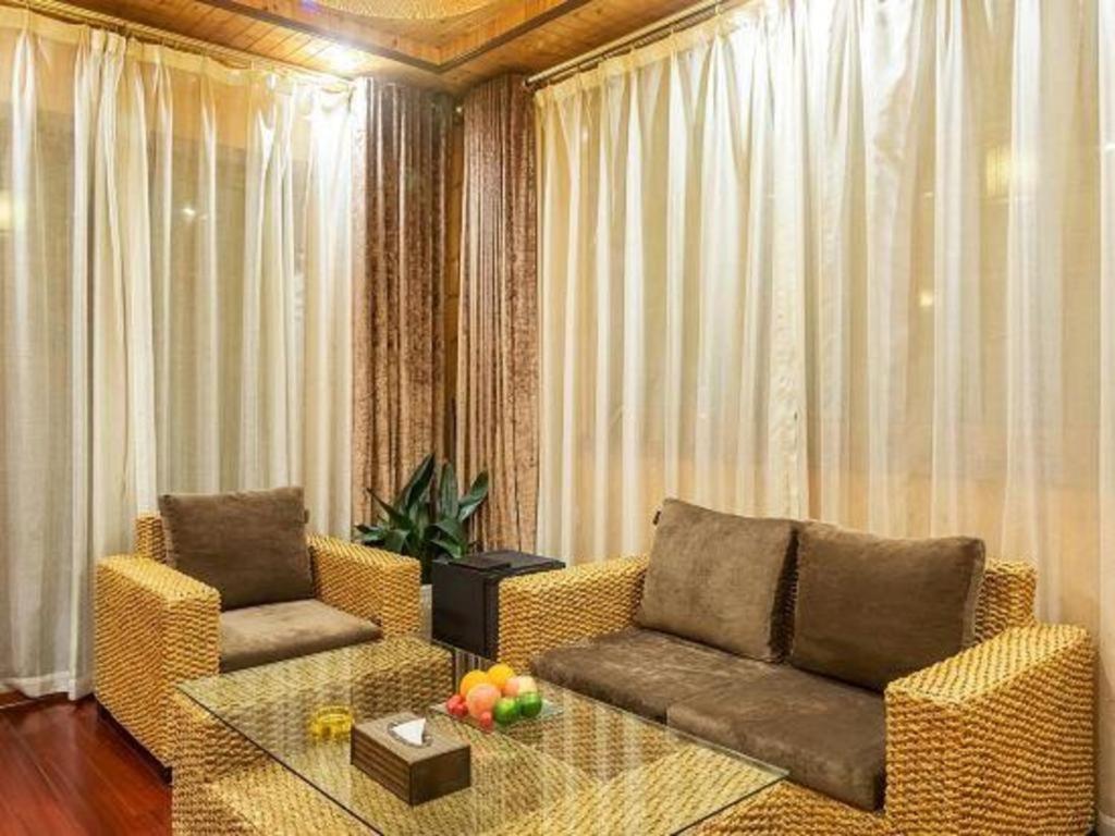 Suzhou Phoenix Hotspring Resort Csangcsiakang Kültér fotó