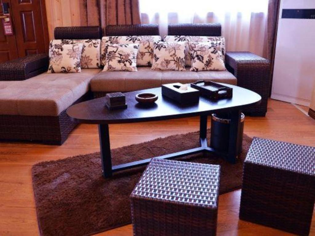 Suzhou Phoenix Hotspring Resort Csangcsiakang Kültér fotó